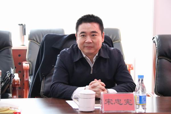徐明到省法学会行政法学研究会调研工作